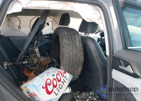 2023 Volkswagen Taos 1.5T Sel z USA, uszkodzony, nr VIN 3VV2X7B25PM304168